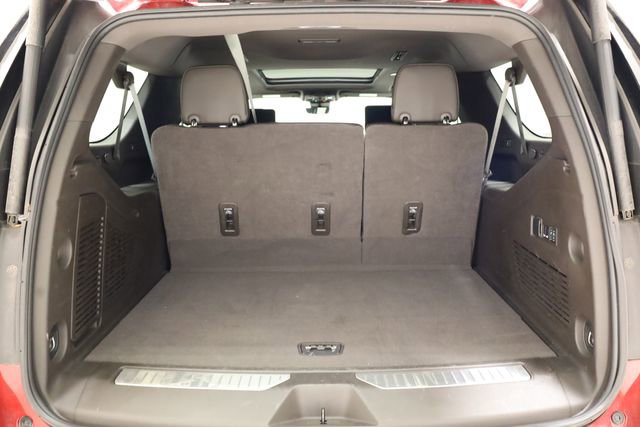 Used 2024 GMC Yukon XL Denali w/ Advanced Technology Package image 33