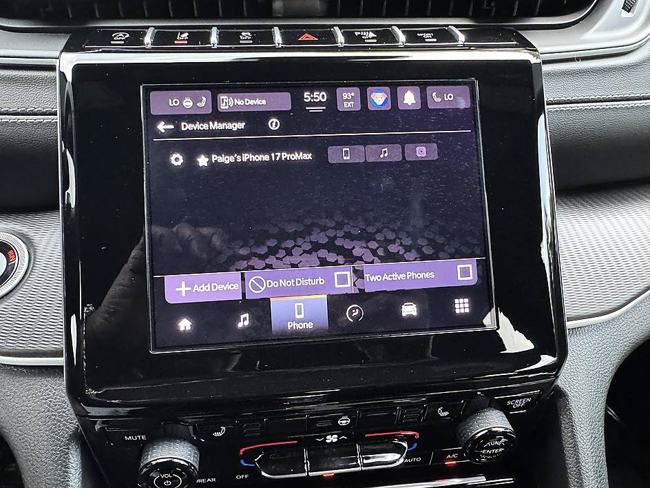 Used 2024 Jeep Grand Cherokee Altitude AWD/4WD image 17
