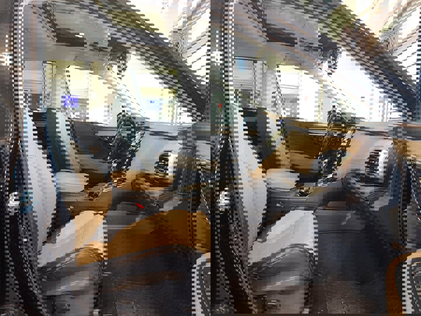 Used 2024 Subaru Outback Limited image 24