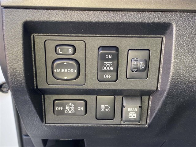 Used 2020 Toyota Tundra SR5 image 18