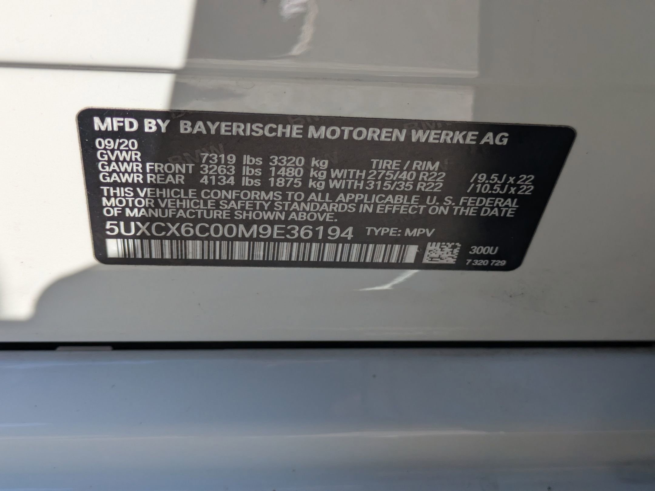 Used 2021 BMW X7 M50i w/ Executive Package image 47