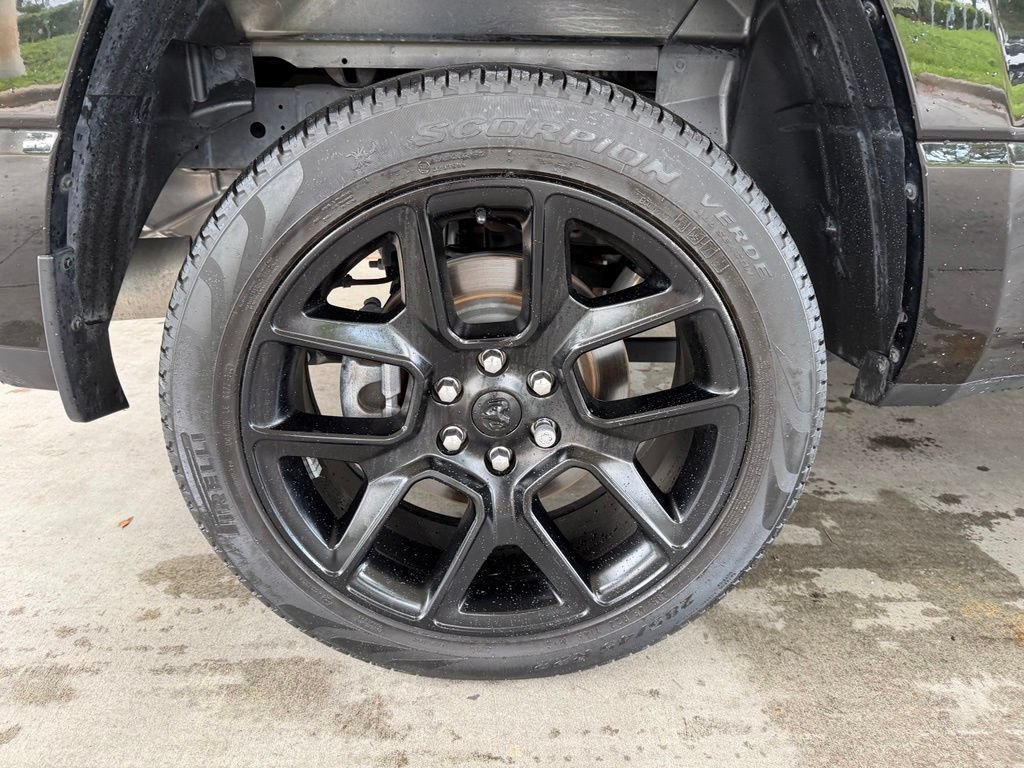 Used 2024 RAM 1500 Laramie AWD/4WD image 24