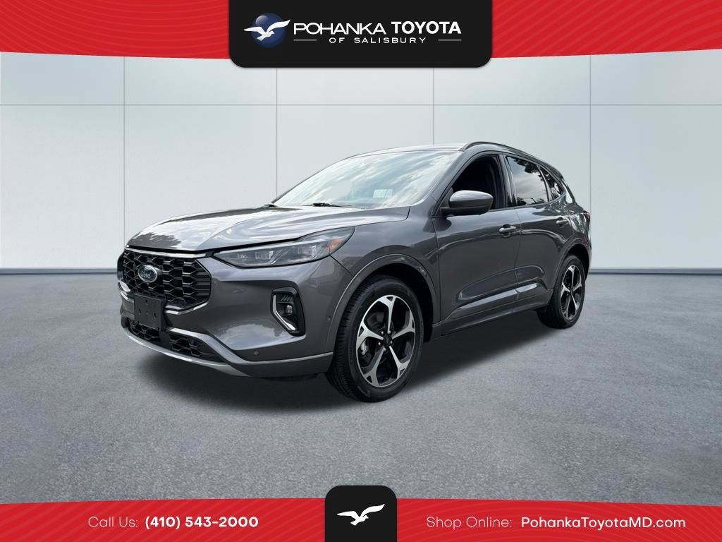 Used 2023 Ford Escape ST-Line Elite w/ Premium Technology Package AWD/4WD image 1