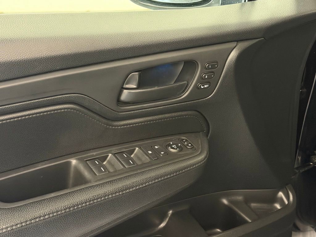 Used 2021 Honda Odyssey EX-L image 14