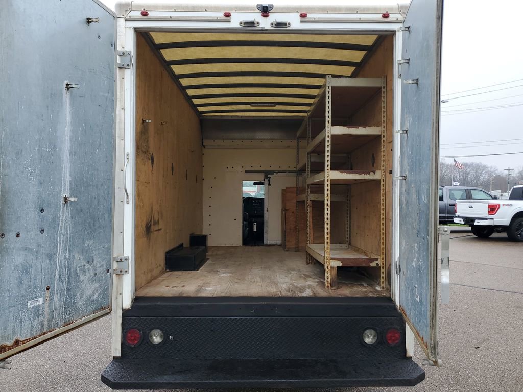 Used 2019 Chevrolet Express 3500 w/ Power Convenience Package RWD image 6