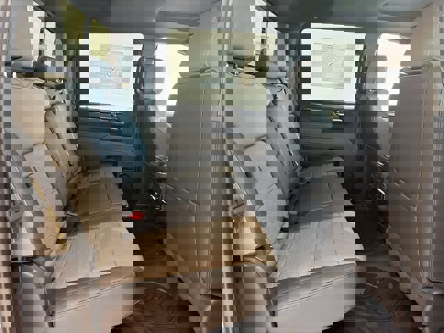 New 2026 Chevrolet Silverado 2500 ZR2 image 9