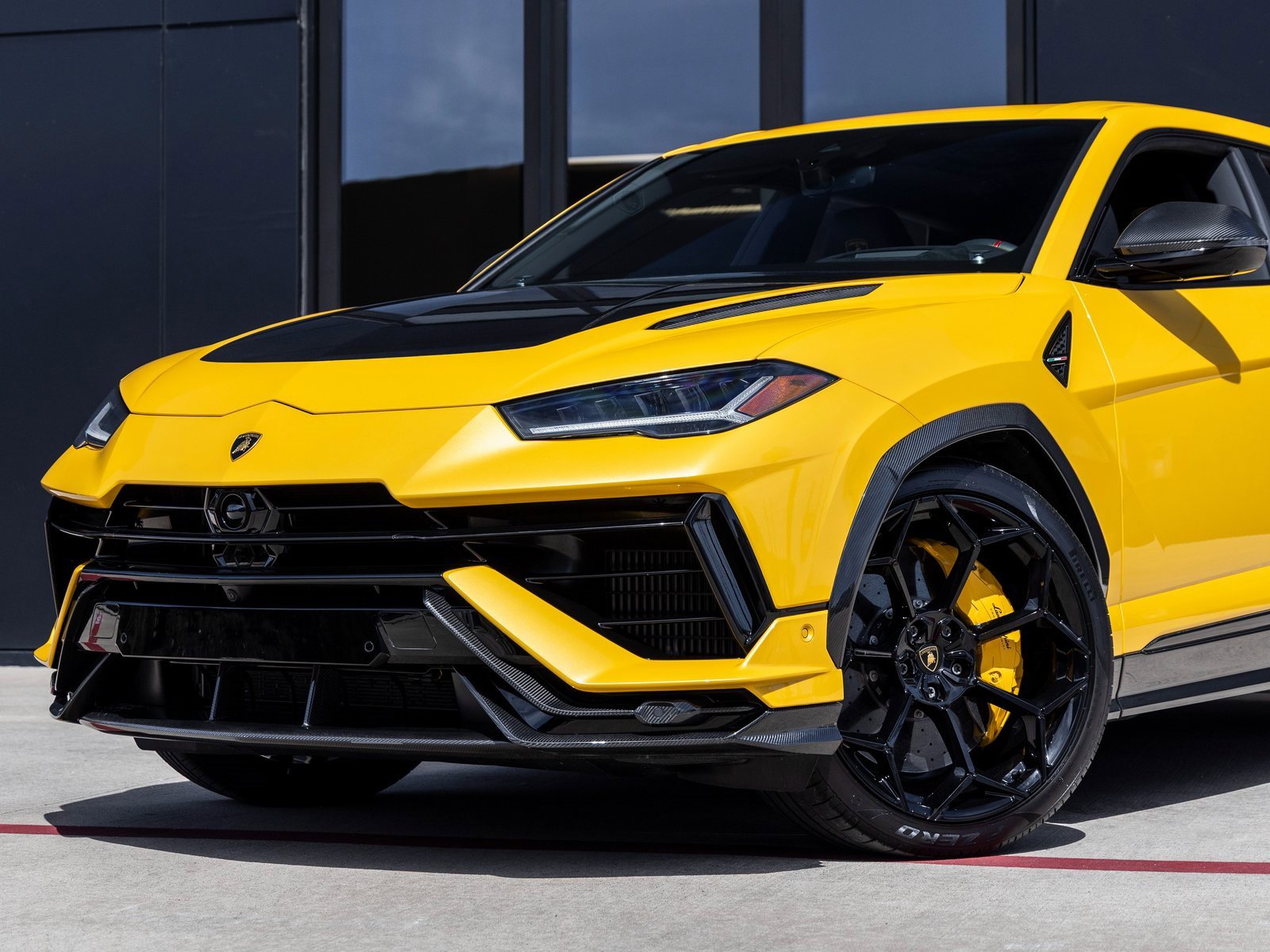 Used 2024 Lamborghini Urus Performante image 3