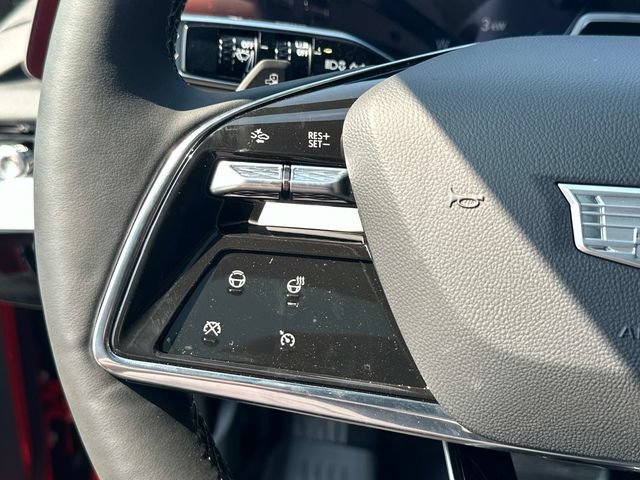 Used 2027 Cadillac Optiq Sport w/ LPO, Floor Liner Package AWD/4WD image 7