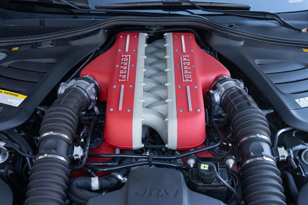 Certified 2018 Ferrari GTC4Lusso image 10