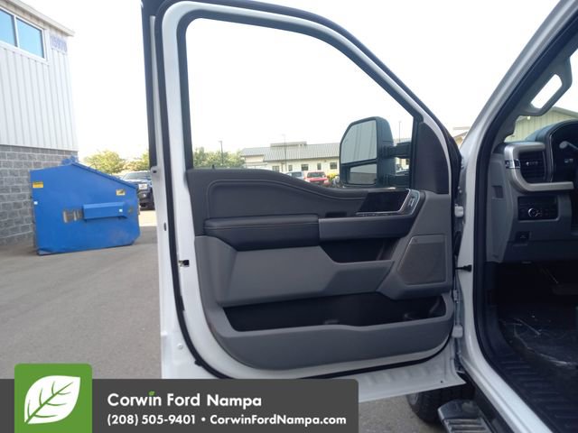 New 2026 Ford F350 XLT w/ XLT Premium Package image 10