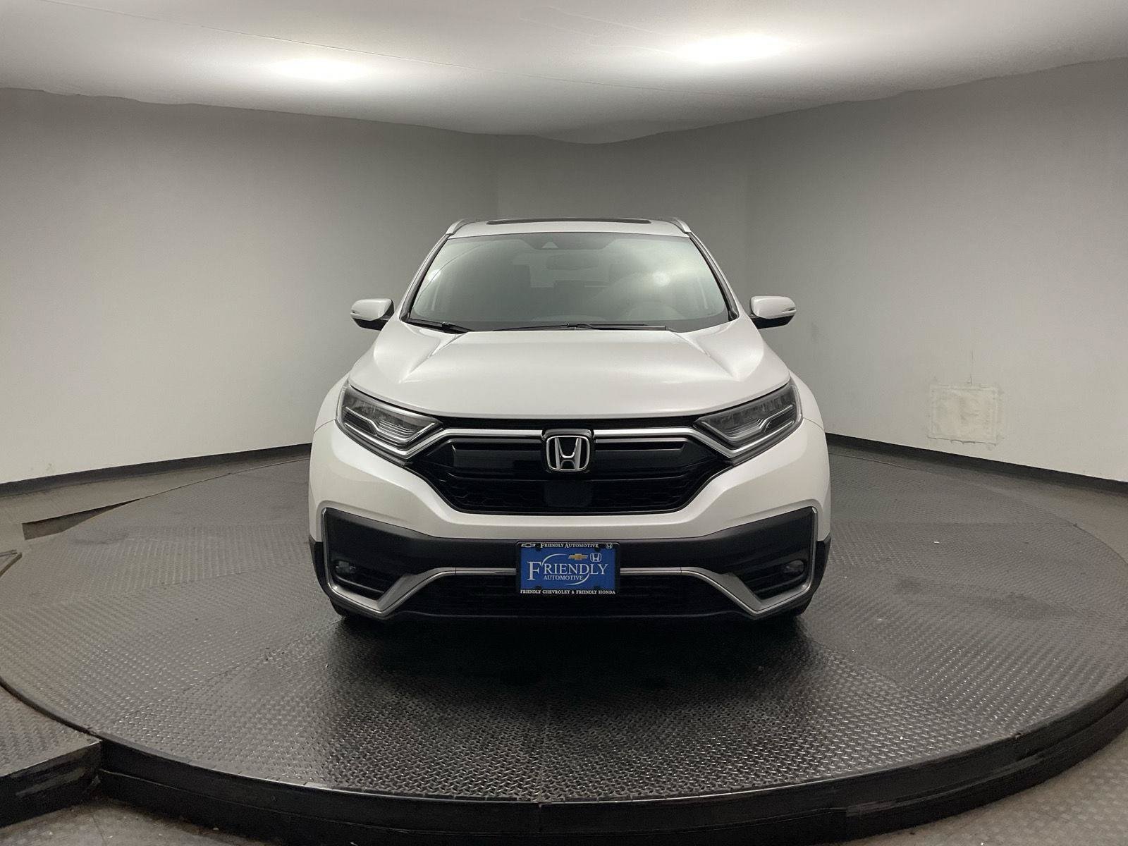 Used 2020 Honda CR-V Touring image 2