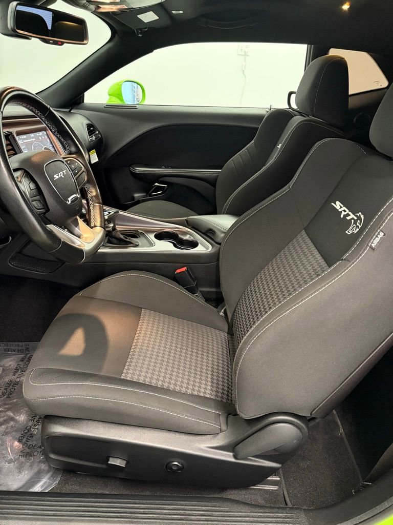 Used 2019 Dodge Challenger SRT Hellcat Redeye image 33