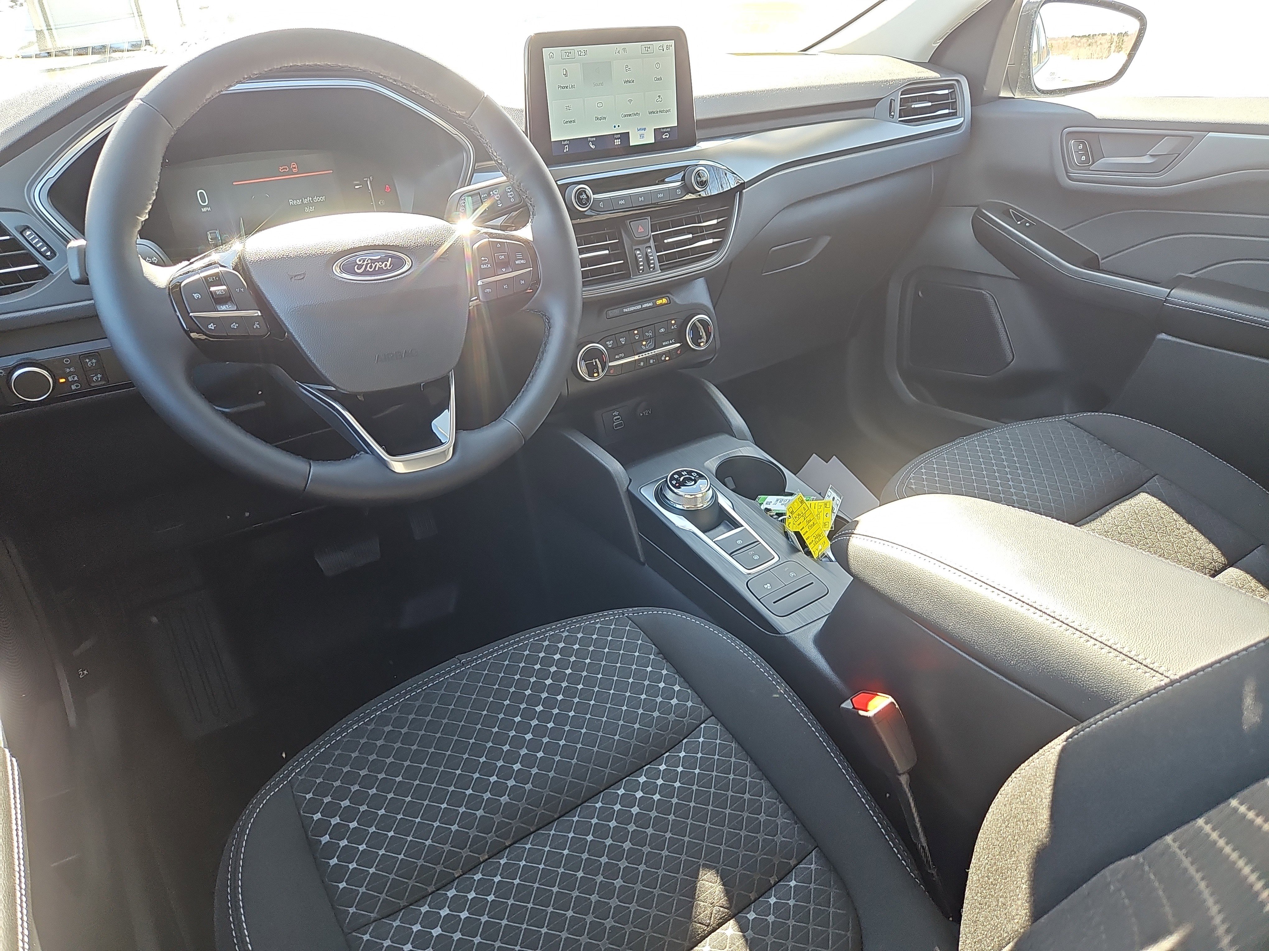 Used 2025 Ford Escape Active w/ Cold Weather Package image 3