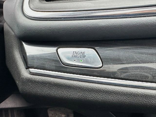 Used 2021 Buick Enclave Essence w/ Sport Touring Edition image 38