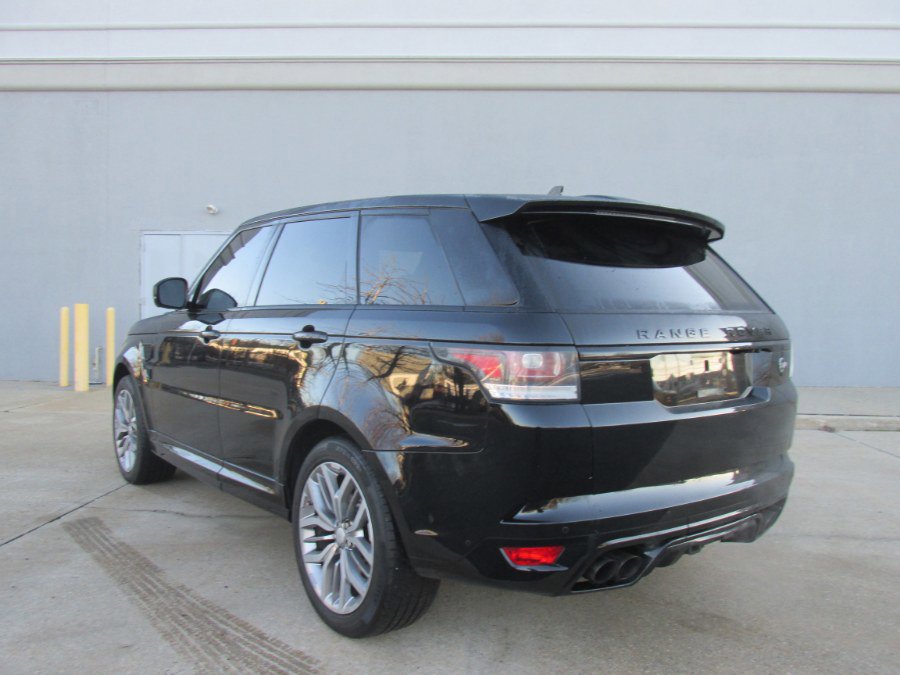 Used 2016 Land Rover Range Rover Sport SVR image 10