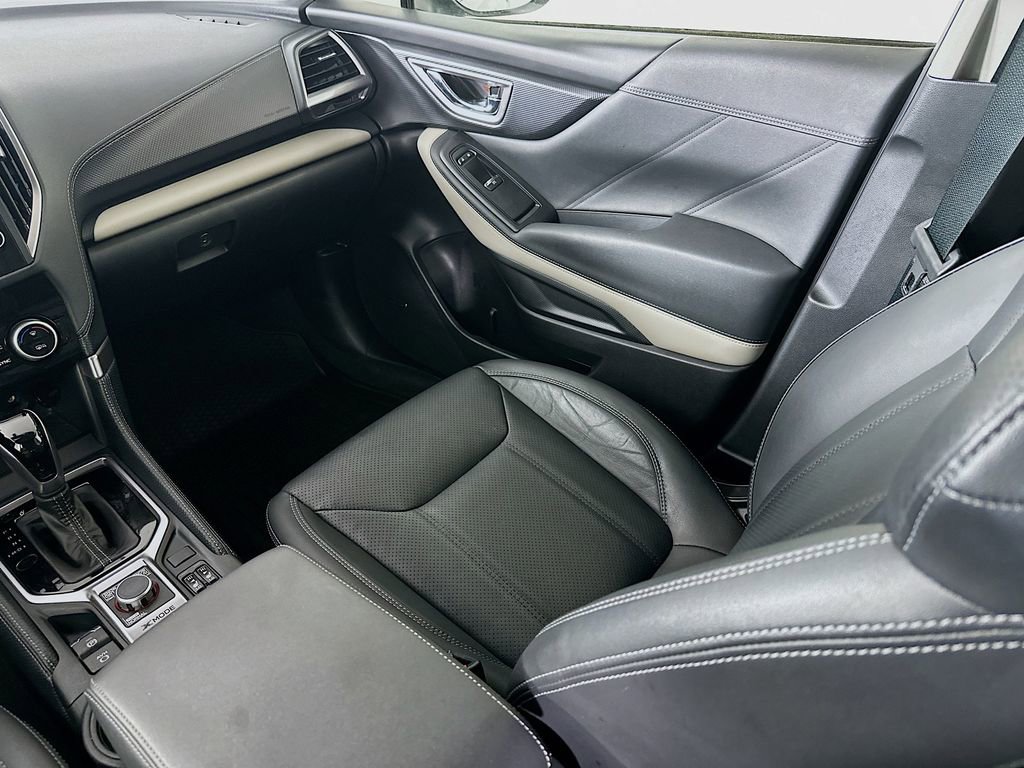 Certified 2023 Subaru Forester Limited image 31