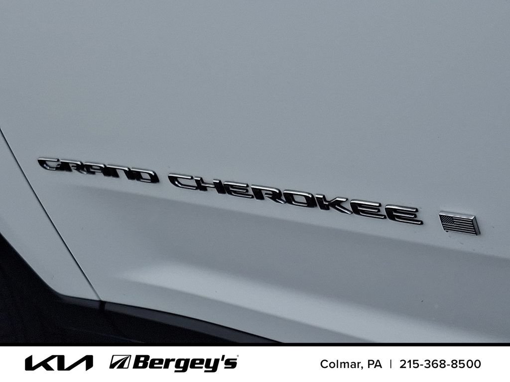 Used 2023 Jeep Grand Cherokee L Laredo AWD/4WD image 36