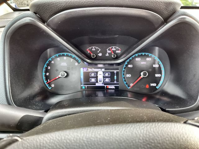 Used 2017 Chevrolet Colorado Z71 AWD/4WD image 11