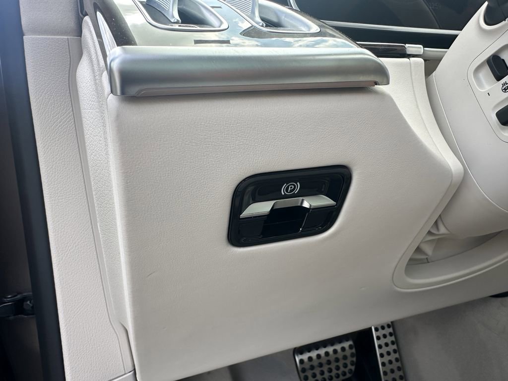 New 2026 Mercedes-Benz S 580 4MATIC Sedan image 36