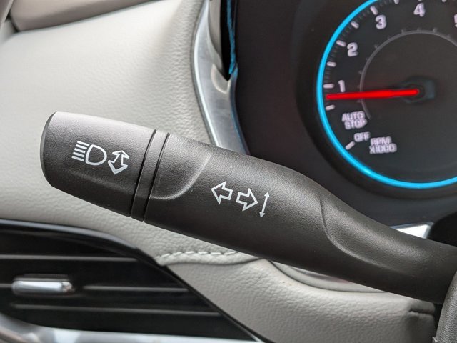 Used 2019 Chevrolet Traverse LT w/ LT Premium Package image 16