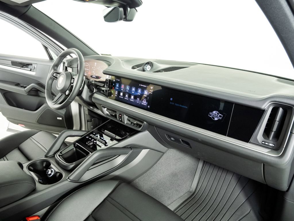 New 2026 Porsche Cayenne image 25