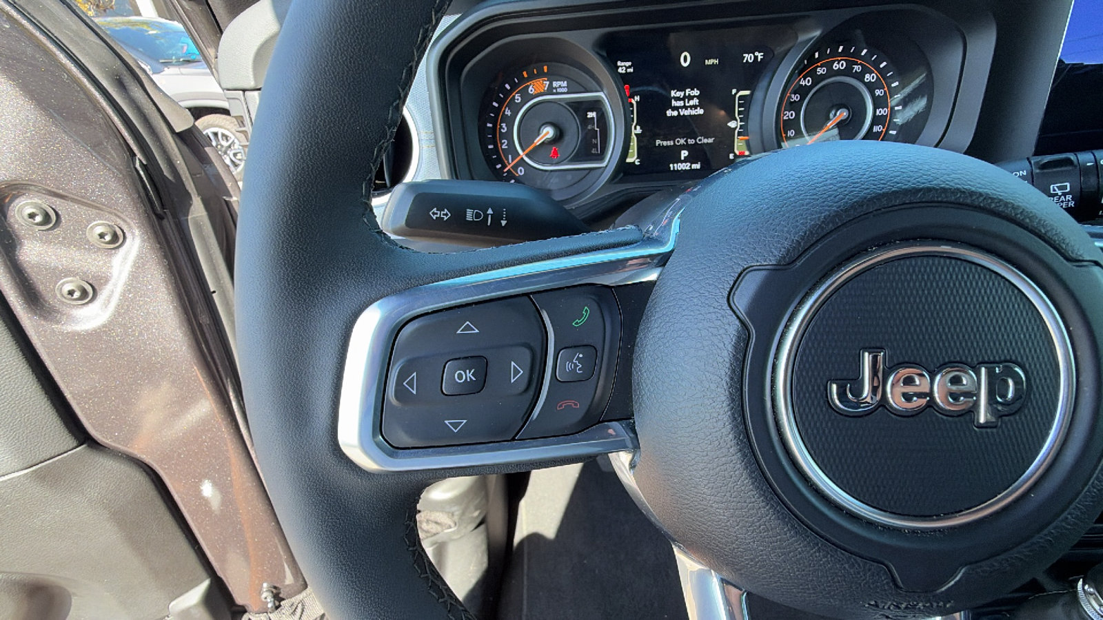 Used 2026 Jeep Wrangler Unlimited Sahara AWD/4WD image 27