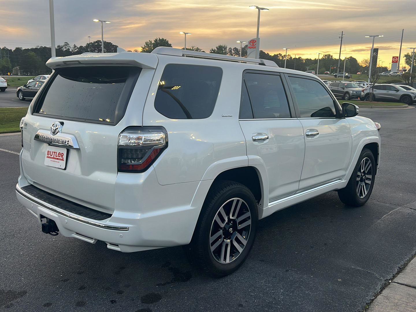 Certified 2024 Toyota 4Runner Limited image 6