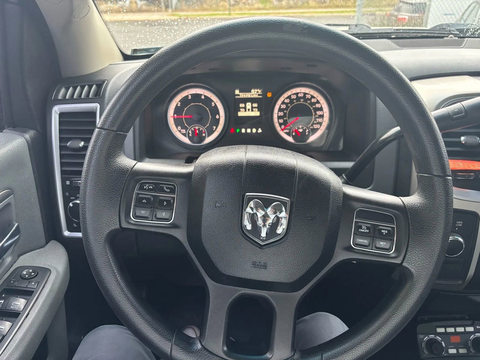 Used 2016 RAM 2500 SLT image 12