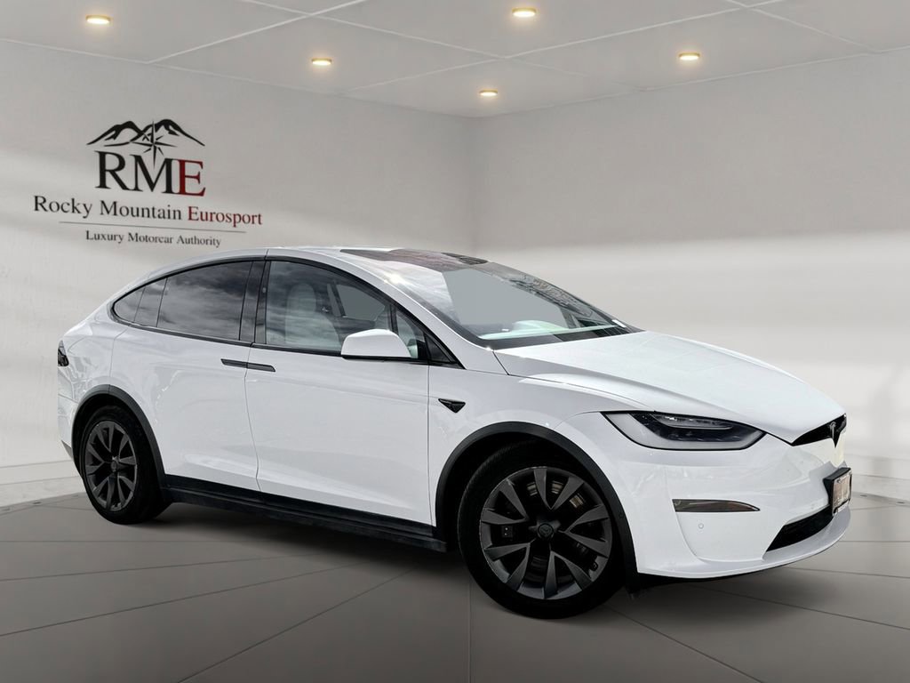 Used 2022 Tesla Model X Base image 1