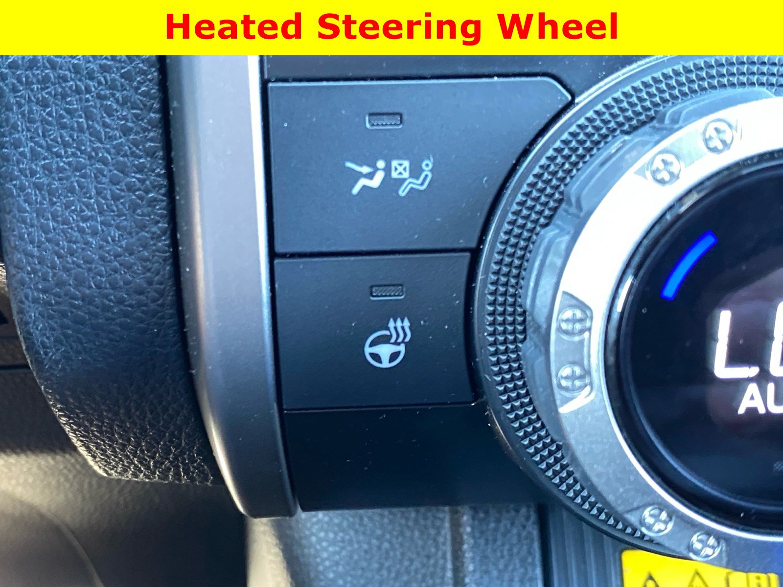 Used 2025 Toyota 4Runner Limited AWD/4WD image 33
