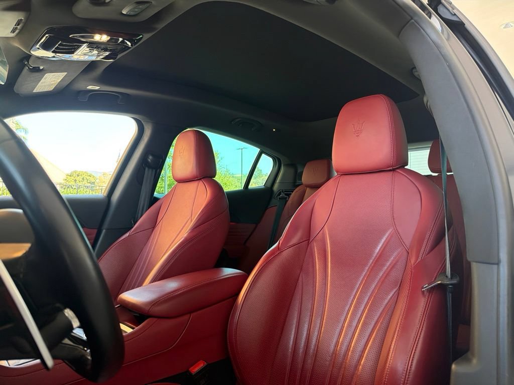 Certified 2023 Maserati Grecale Modena AWD/4WD image 15