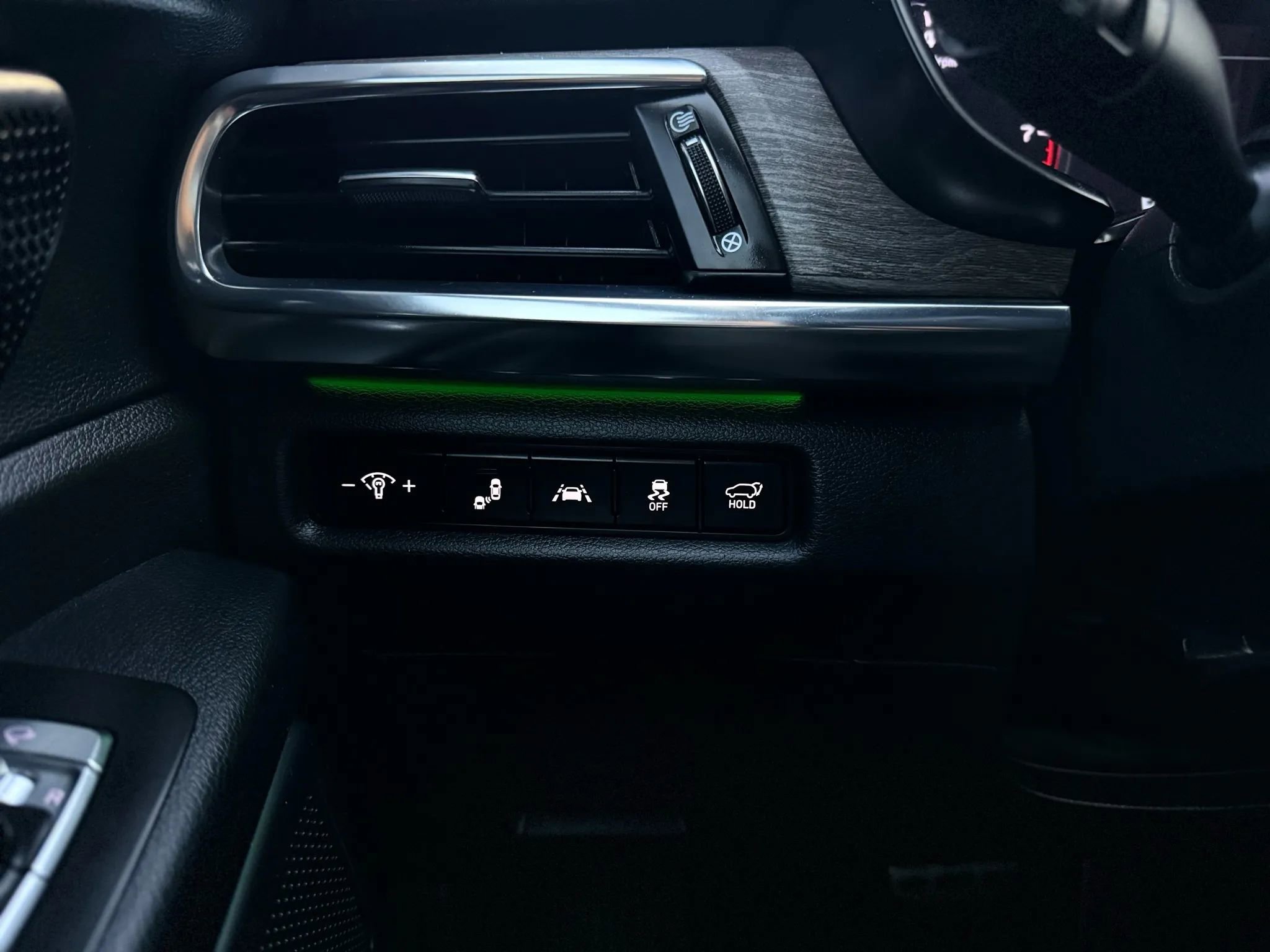 Used 2022 Kia Telluride SX w/ SX Prestige Package image 36