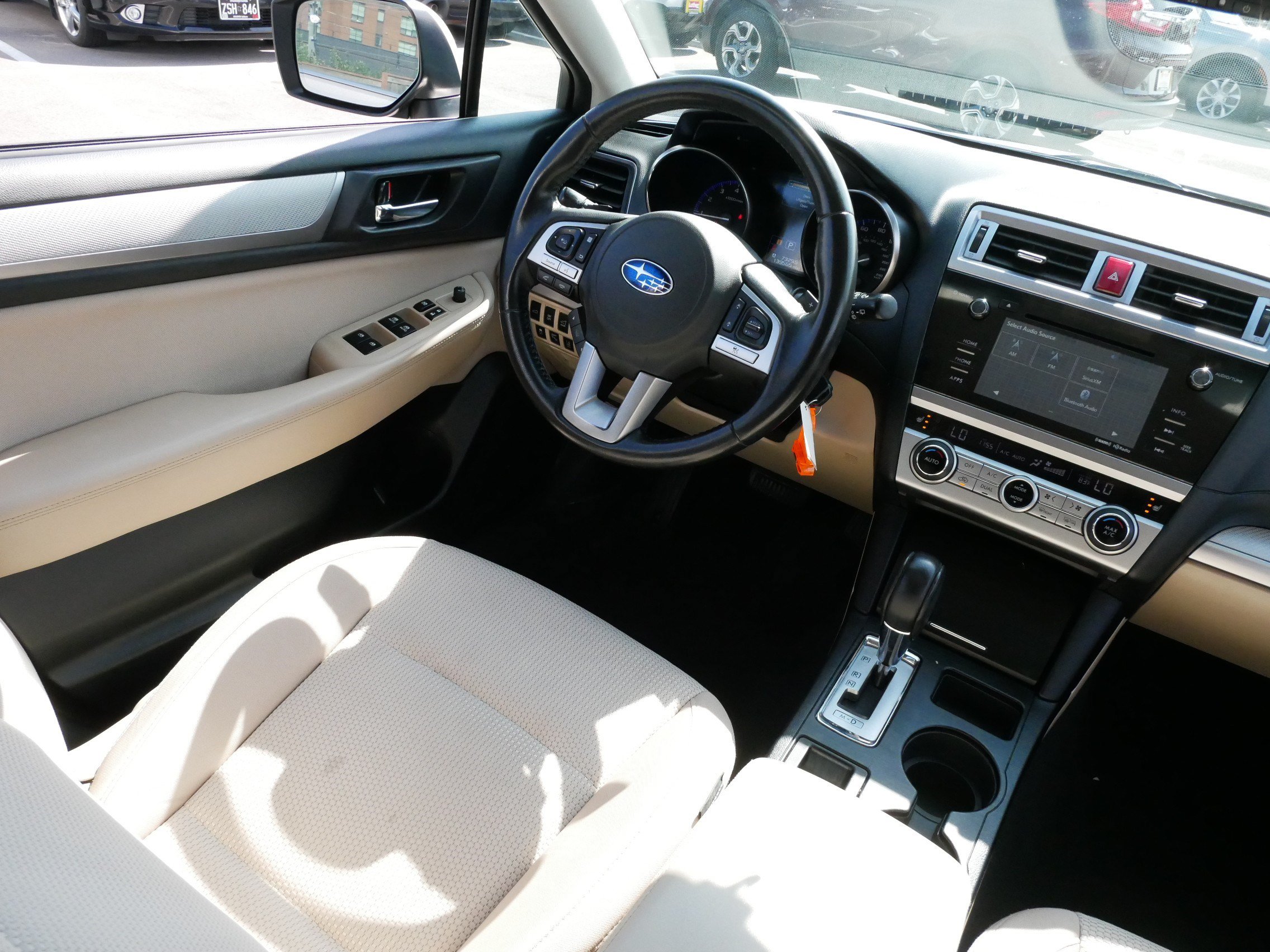 Used 2015 Subaru Outback 2.5i Premium AWD/4WD image 9