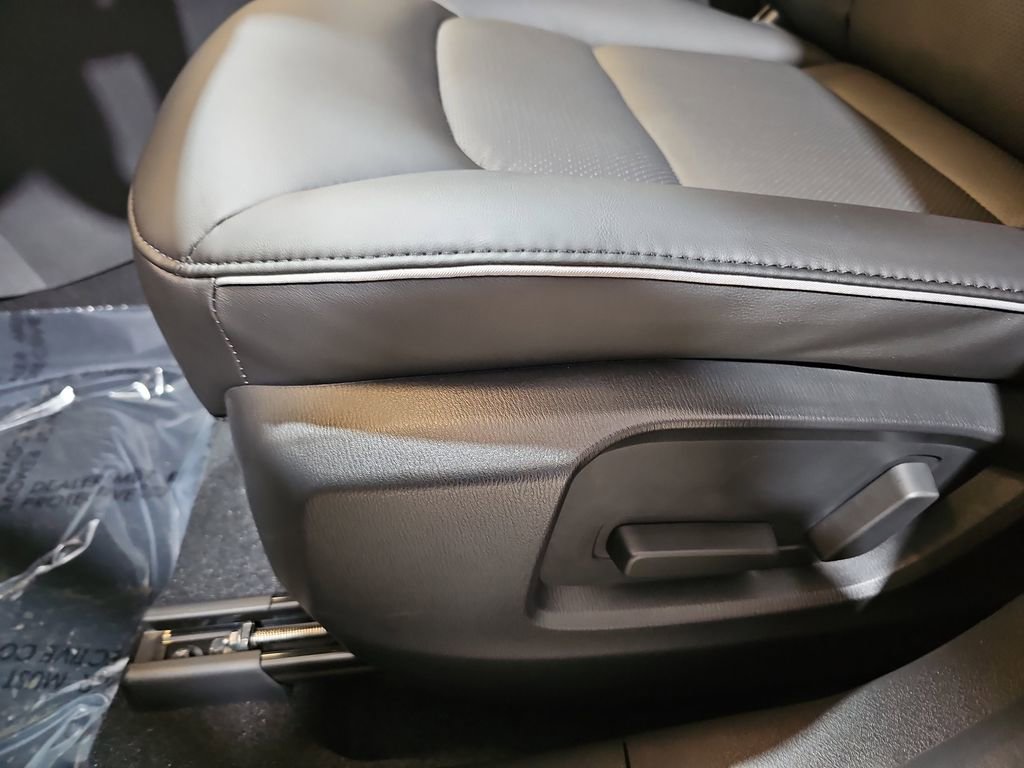 New 2025 MAZDA CX-5 AWD 2.5 S w/ Select Package image 28