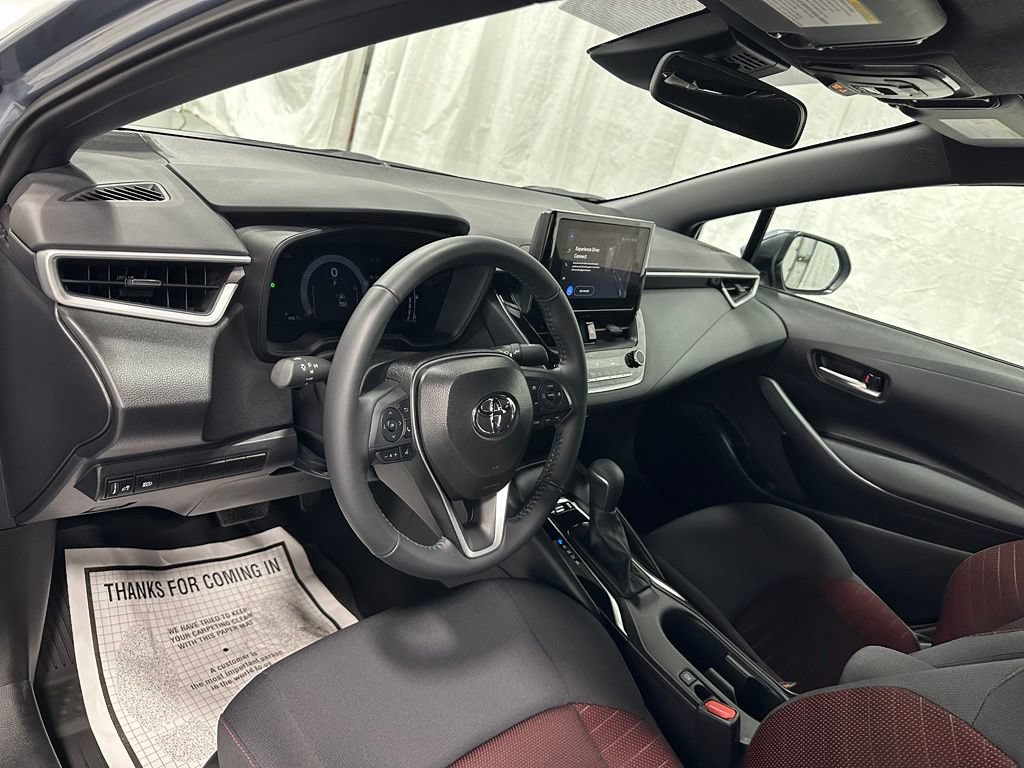 Used 2026 Toyota Corolla SE FWD image 14