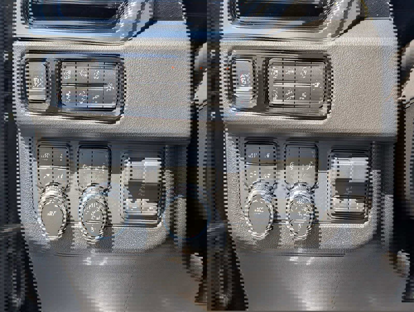 Certified 2026 GMC Yukon XL Elevation w/ Elevation Premium Package image 25