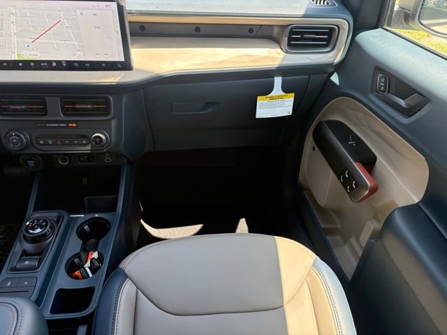 New 2025 Ford Maverick Lariat image 13