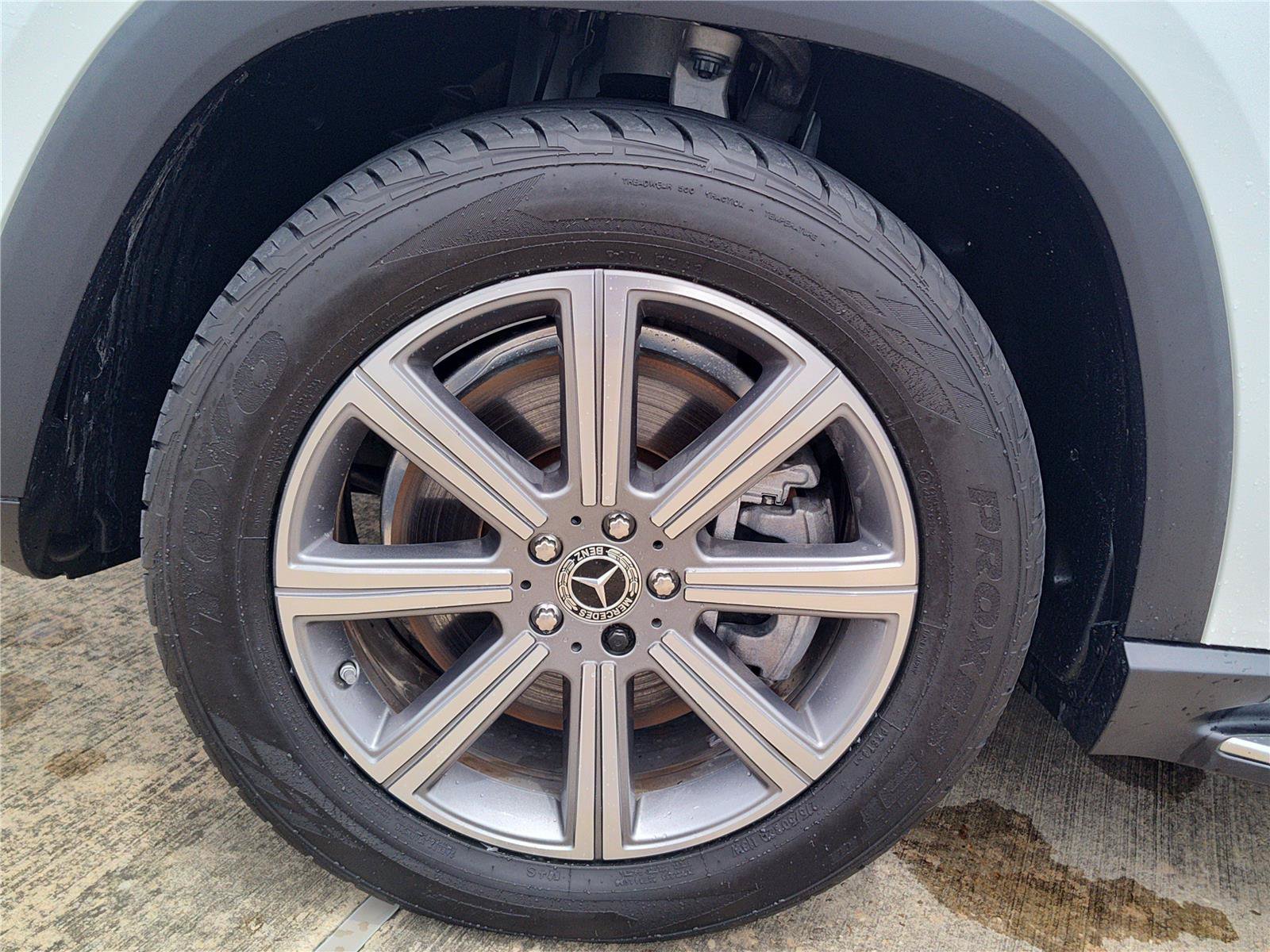 Used 2021 Mercedes-Benz GLS 450 4MATIC image 14