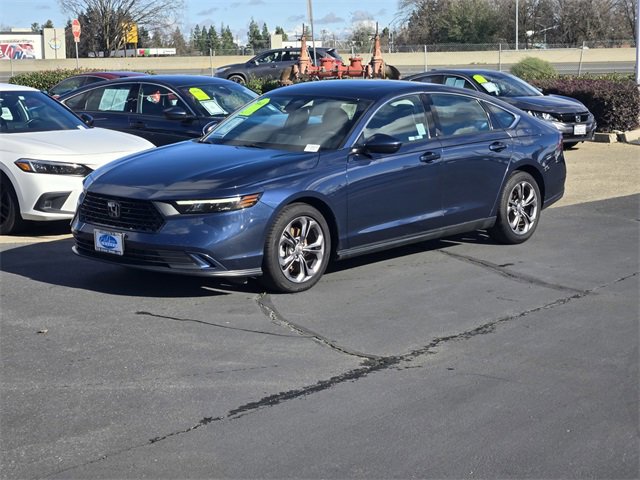 Used 2023 Honda Accord EX image 8