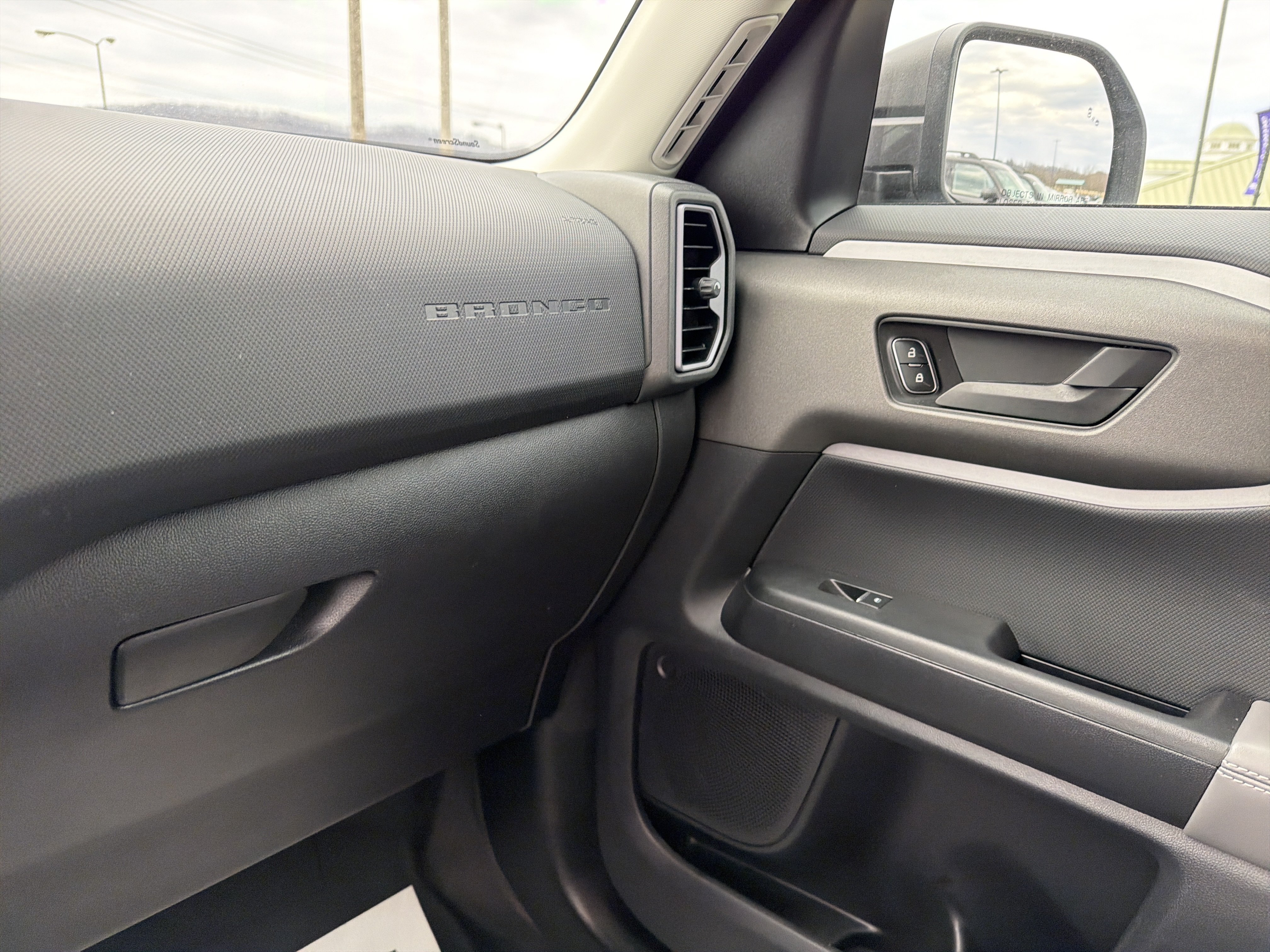 Used 2025 Ford Bronco Sport Badlands AWD/4WD image 24