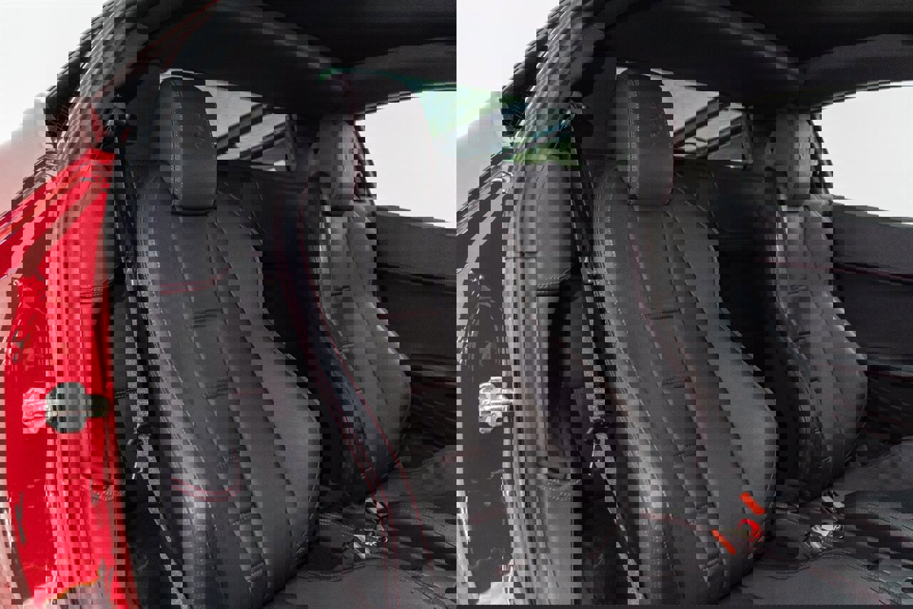 Used 2011 Ferrari 458 Italia Coupe RWD image 37