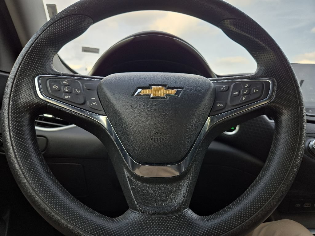 Used 2023 Chevrolet Malibu LT FWD image 10