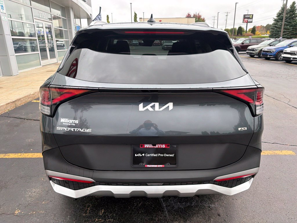 Used 2023 Kia Sportage EX AWD/4WD image 13
