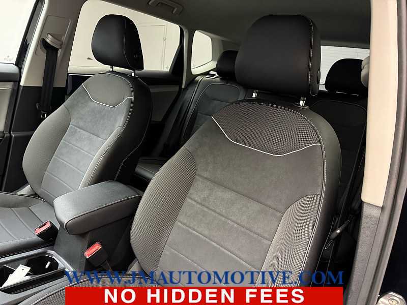 Used 2024 Volkswagen Taos SE FWD image 13