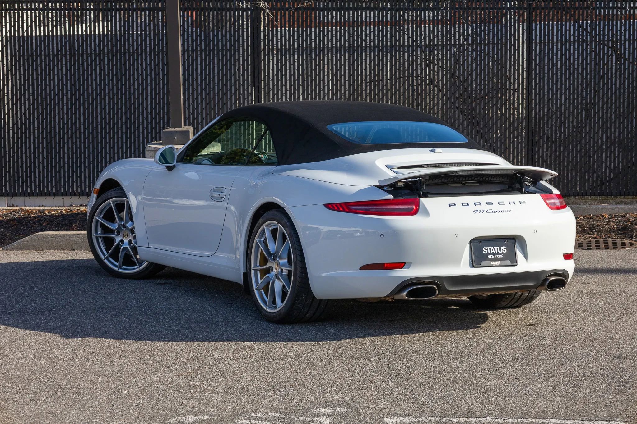 Used 2016 Porsche 911 Carrera image 36