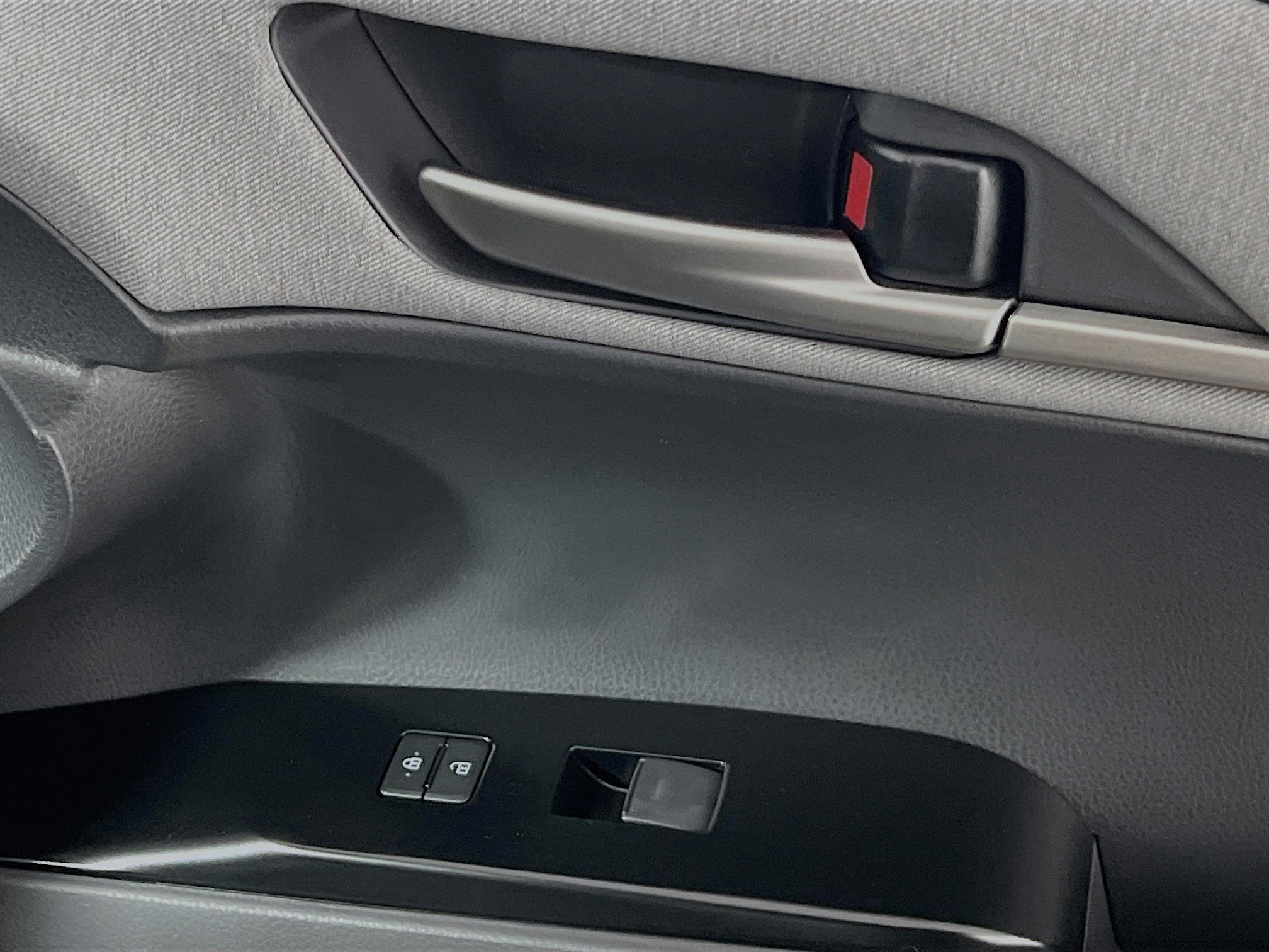 Used 2026 Toyota Camry LE image 32