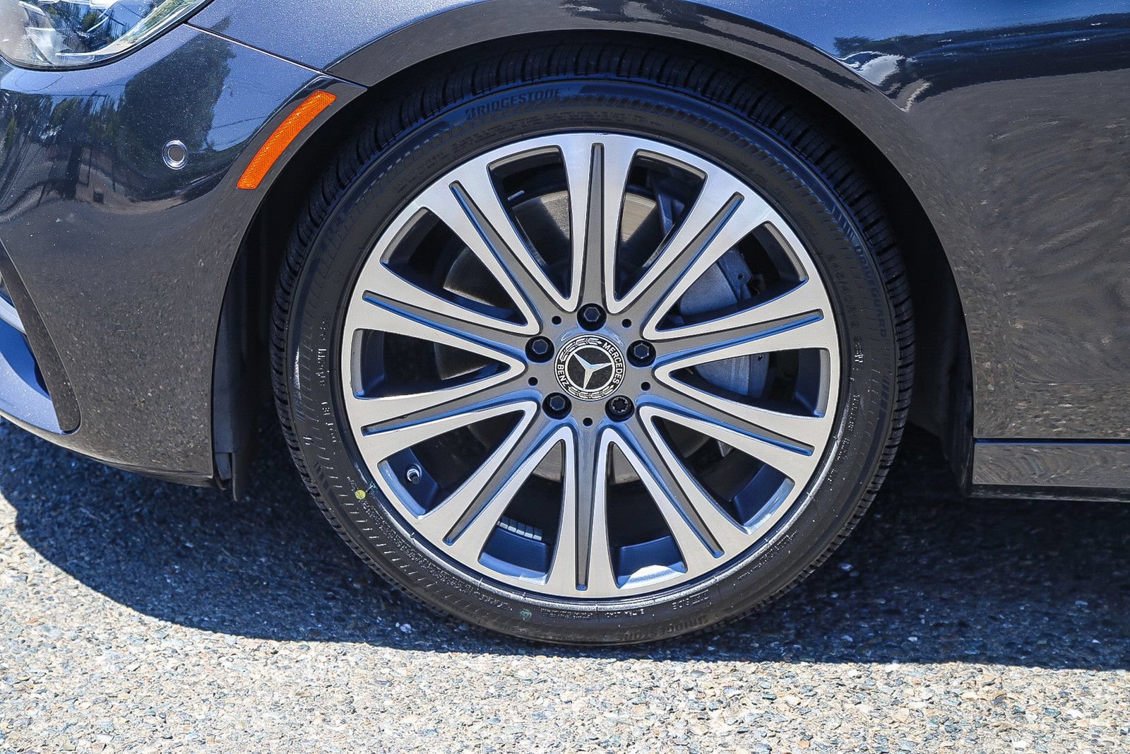 Used 2023 Mercedes-Benz E 350 Sedan image 9