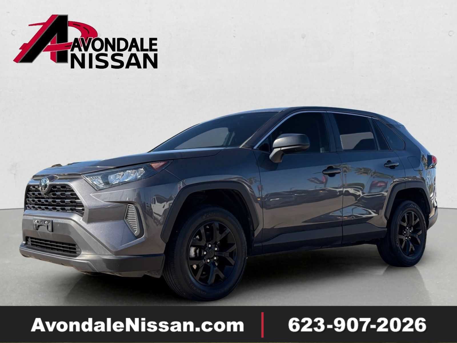 Used 2022 Toyota RAV4 LE FWD image 1