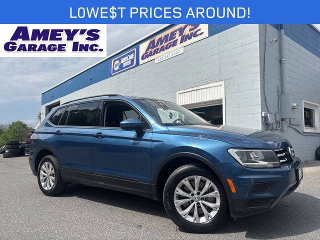 Used 2018 Volkswagen Tiguan S w/ 3rd Row Seat Package AWD/4WD image 1