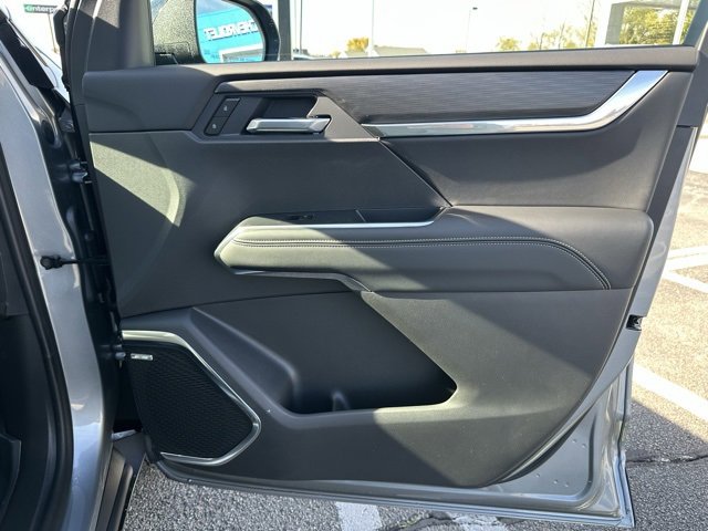 New 2026 GMC Acadia Elevation w/ Black Edition image 10